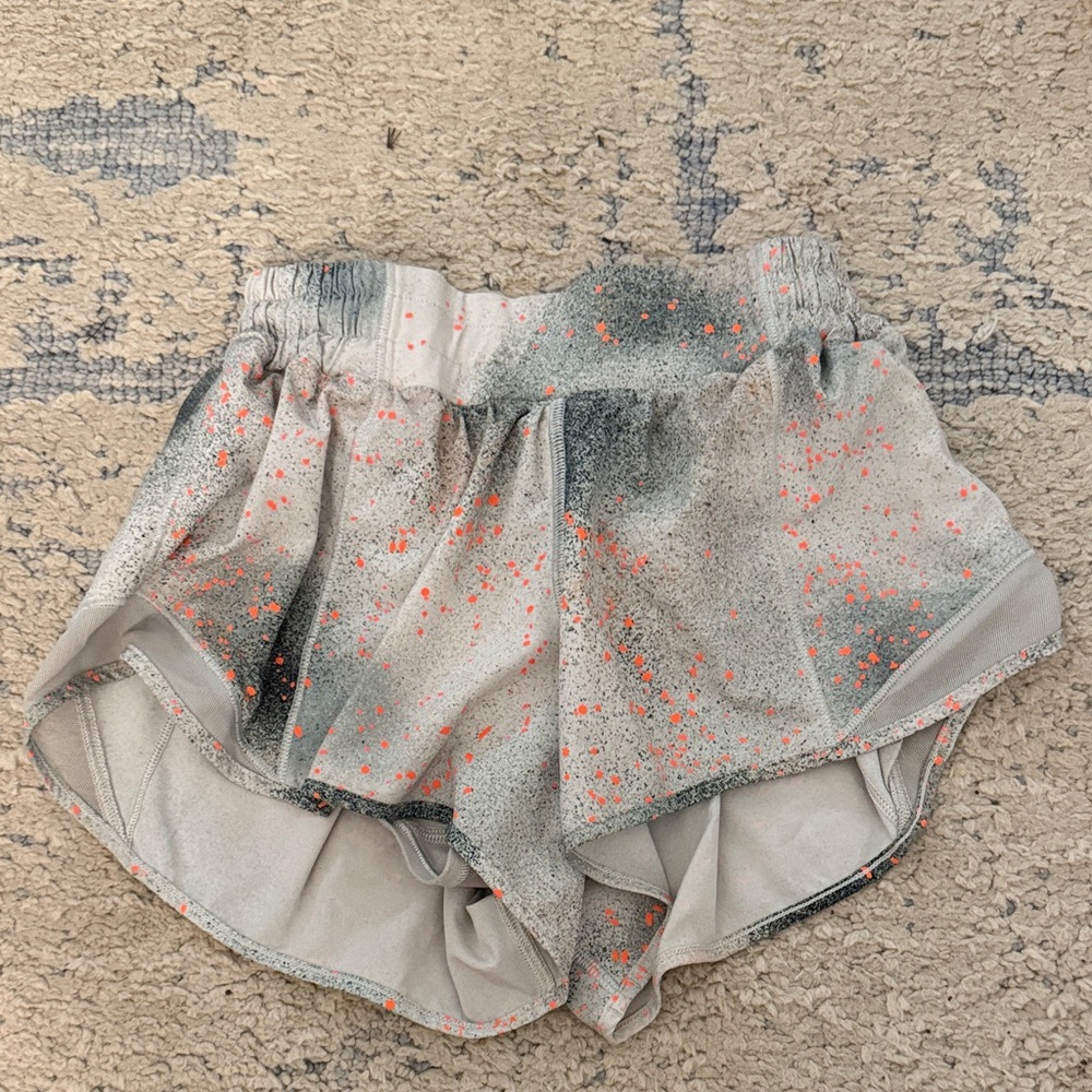 Lulu lemon splatter shorts